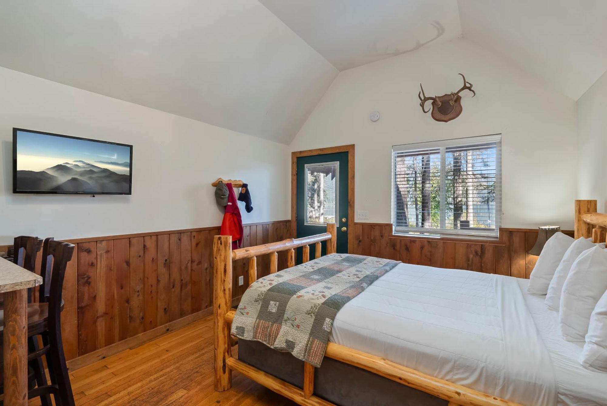 Shelter Cove Resort & Marina Odell Lake Exterior photo