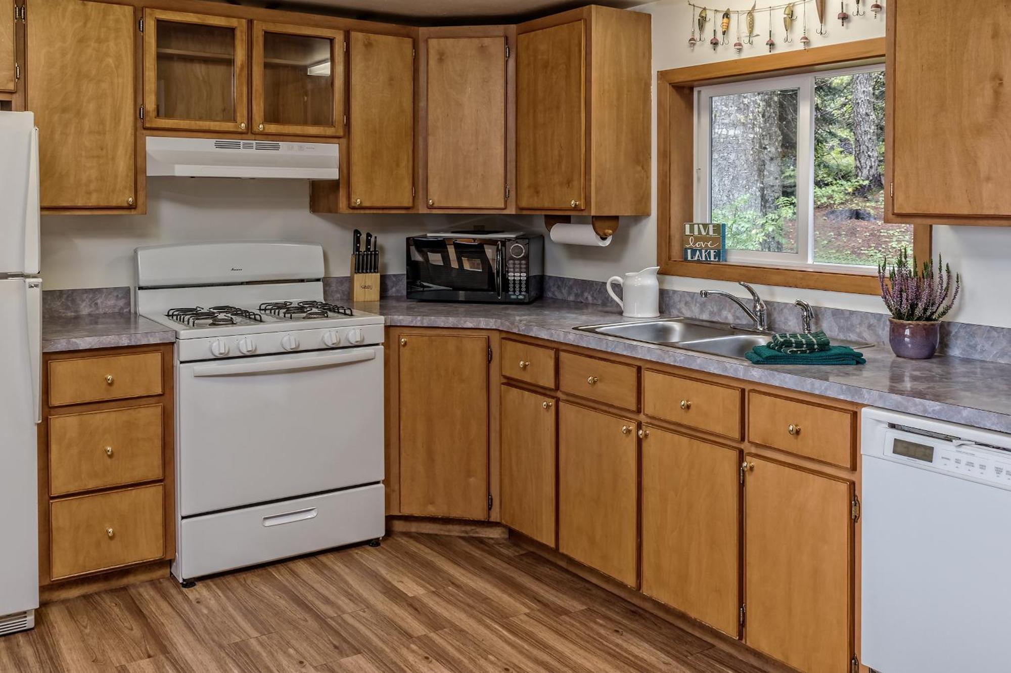 Shelter Cove Resort & Marina Odell Lake Room photo